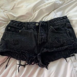 forever 21 distressed jean shorts